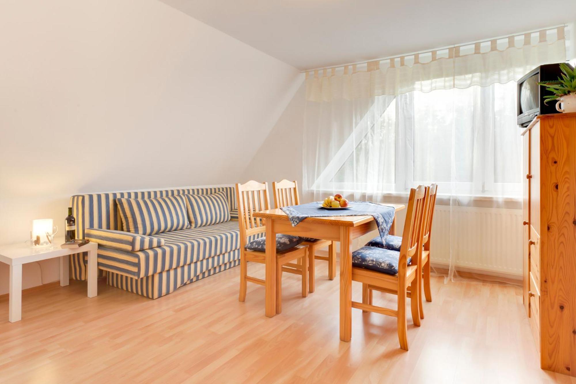 Pension Vorm Darss Hirschburg Luaran gambar